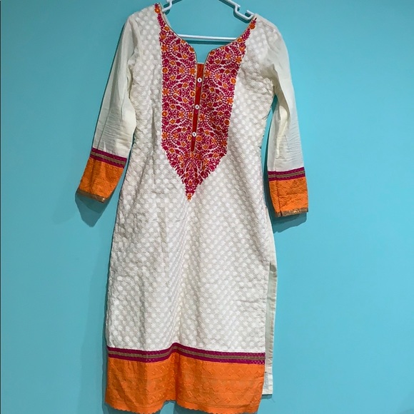 Designer wear tunic - Picture 3 of 5